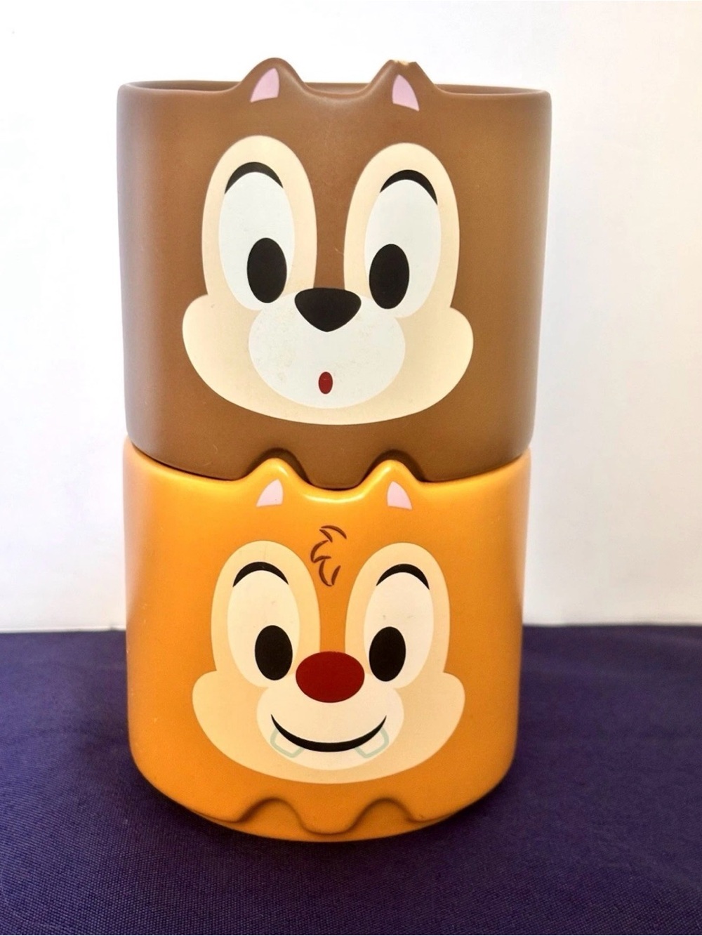 Disney Parks Chip & Dale Stackable Ceramic Mug Set Brown Orange *See Details